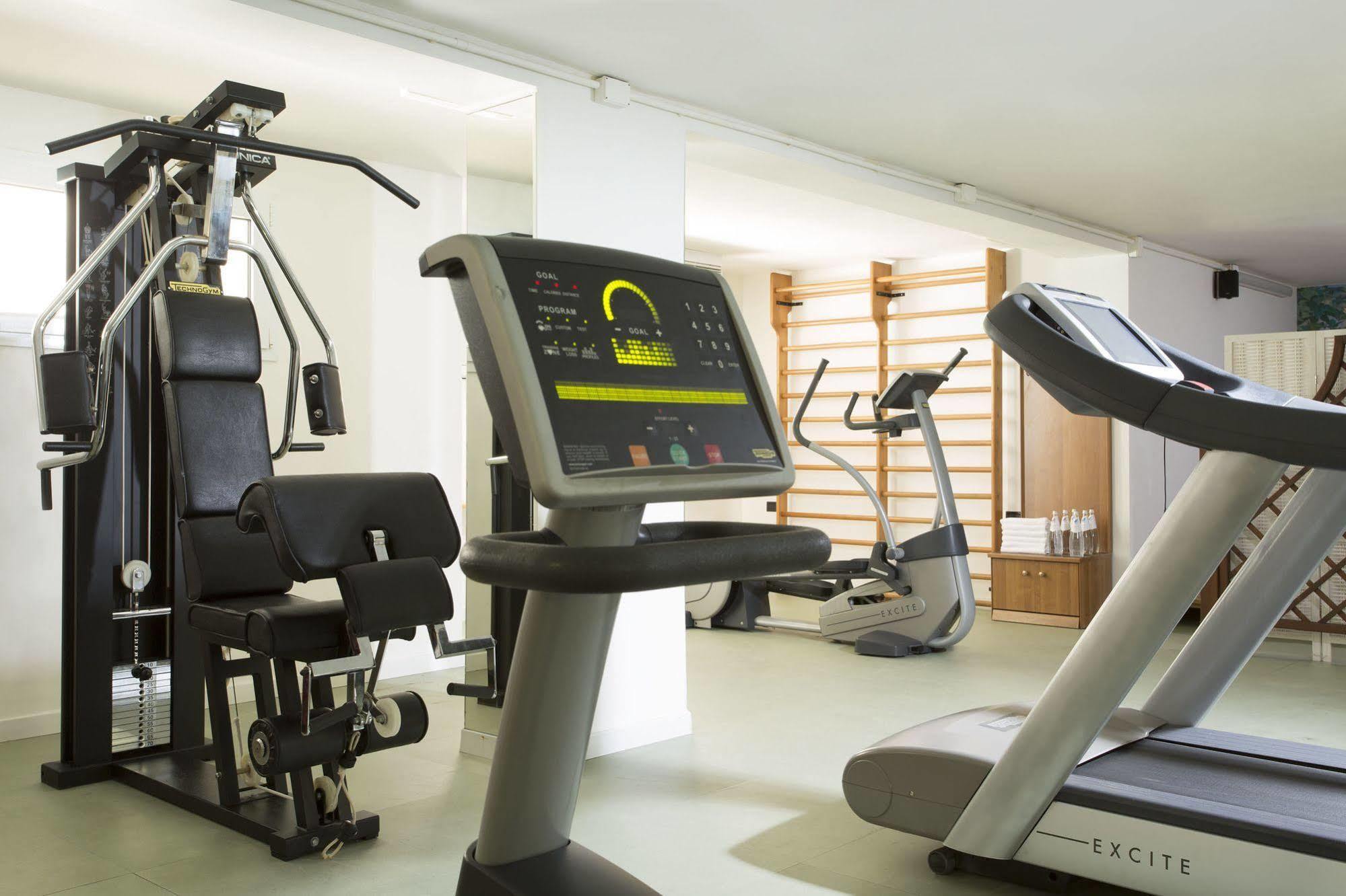 Victoria Frontemare Beach & Spa Hotel Jesolo エクステリア 写真